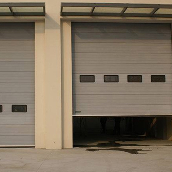 工業(yè)滑升門